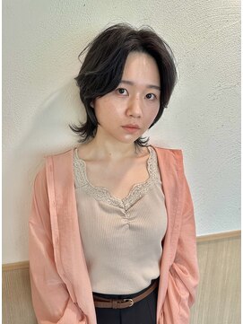 ブローチ(BroocH) 前髪長めがかっこいい！いい女ウルフ☆