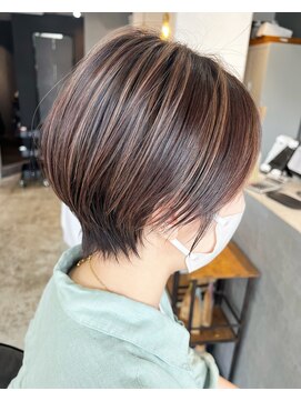 アン(un) ショートヘア