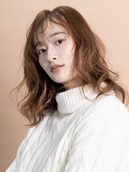 アナヘアー(ANNAHAIR)の写真/【龍ヶ崎市駅徒歩5分】髪へのダメージを抑えつつ艶感&透明感を演出☆カラーのもちも良く、綺麗が長く続く♪