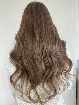 テイス 新宿(TACE) ベージュエクステ[ネビージュ/黒髪/小顔/新宿]