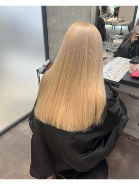 リリー(Lilley) (lilley内堀)ブランド×ブリーチ×ダブルカラー