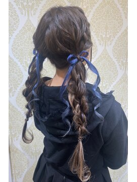 ファースト(FIRST) ヘアセット￥2,980※10時以前のご予約は早朝料金あり