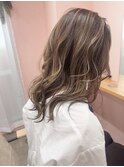 中区大手町美容院　白髪ぼかしハイライト　レイヤーカット