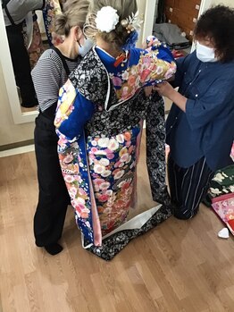 フォトスタジオMでは、経験豊富な女性スタイリストがあなたの理想を叶えるために全力でサポートします！