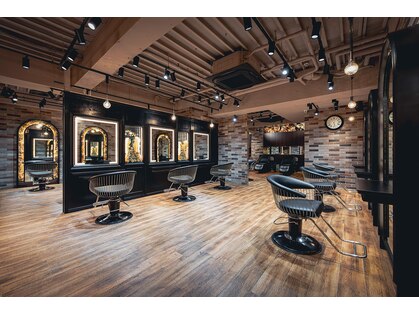 ルシエ 立川(LUCIE)の写真