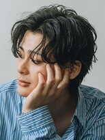 ゼノ 海老名(XENO)&nbsp;シャドウパーマラウンドマッシュフェザーパーマメンズパーマ眉毛