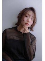 ジェニーバイメノン(JENNIE by Menon)&nbsp;外ハネ　くしゃっとボブ　マロンベージュ　前髪　イメチェン