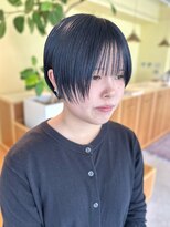 ロジェ(loje)&nbsp;20代30代40代 ダークブルーブラック/ハンサムショート