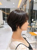 ショートボブ