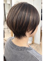 髪質改善サロン WE BE PARSLEY atre 川越店【ウィービーパセリアトレ】&nbsp;知的な印象を引き立てる◎洗練された大人ピクシーショート