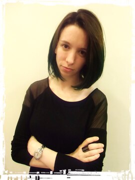 ブーケ(BOUQUET) ブルーグリーンのグラデーションボブ