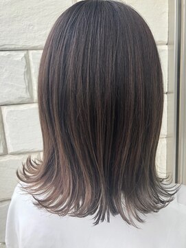 リコ ヘアアンドリラクゼーション(LICO HAIR&RELAXATION) 【LICO】ハイライトでつくるグラデーションカラー