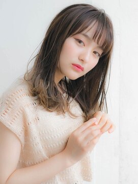 ルティア 池袋(Lutia) 裾カラー　透けバング　ベージュ