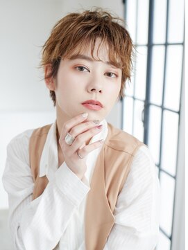 アース 四街道もねの里モール店(EARTH coiffure beaute) 丸みショートパーマスタイル