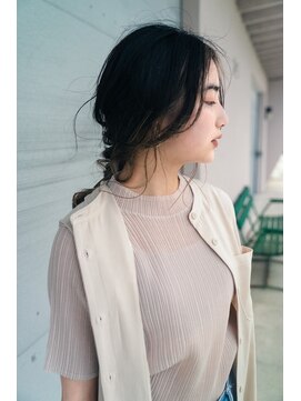 ユートゥイーズ つくば(U too e's) 《Utoo e's つくば美容室》風に揺れる髪もかわいい。