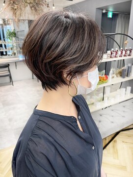 ジアン テラス(GIEN TERRASSE) #ショートヘア #大人ショート #くびれ