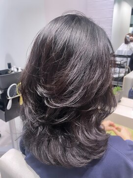 ステア ケース(stair case) 【NATASHA】ミディアム大盛りレイヤー