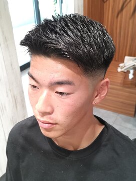 ヨシザワインク バンダイ(YOSHIZAWA Inc. BANDAI) 新潟/万代/短髪/フェード/濡れパン/アイロンパーマ/男らしい