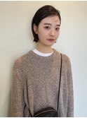 うぶ毛バングのタイトボブ