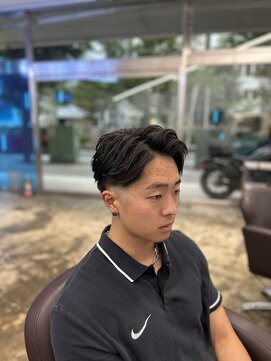 アンサー 千葉中央(UNSER prod by THE DAY) フェザーショートテーパーフェード