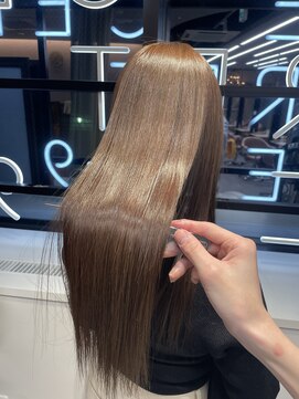 ノエ 心斎橋(Noe) 絹髪ストレート