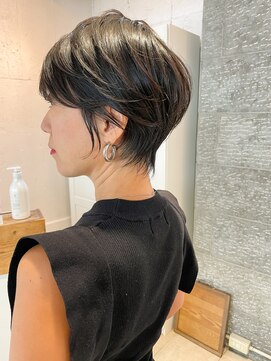 センスヘア(SENSE Hair) えり足が決め手！大人ショート
