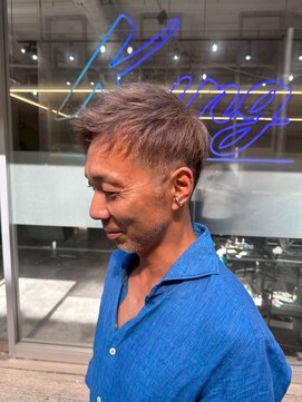 メンズサロン キング 心斎橋店(Men’s salon K!ng) ホワイトメッシュ/ツイスト/ツイスパ/パーマ/メンズ/眉毛/心斎橋