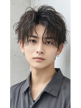 ノイエ 原宿 北参道(NoIE) フェザーパーマシャドウパーマダークブラウンニュアンスパーマ