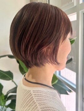 ハレケ(HAREKE) 白髪ぼかしハイライト×ショートボブ