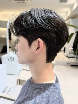 ノラ ウメダ(NORA UMEDA) 毛流れパーマ×カルマパーマ×ダウンパーマ×リーフカット