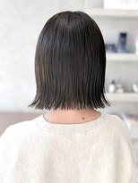 シベル(sibell)&nbsp;20代30代切りっぱなしボブタッセルボブ顔周りレイヤーオリーブ