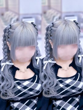 ヘアセットアリエス(aries) 編み上げハーフツイン×四つ編み