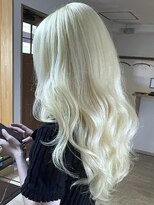 ブレイズヘアー(BLAZEhair) 【外国人風デザイン】ホワイトブロンド×ブリーチ3回