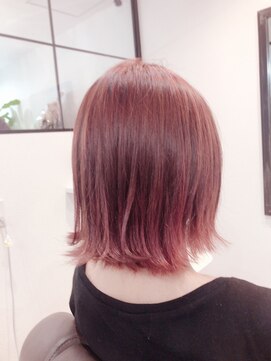 ヘアープロデュースルアナ(Hair Produce Luana) 切りっぱなしボブ