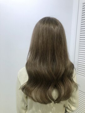 アドラーブル はなみずき店(adorable) 大人かわいい☆ふんわり愛され透明感カーキ