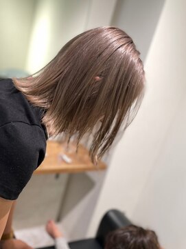 ジャンクス 千葉(junks) グレージュカラー/シルキーベージュ/艶髪ボブ[千葉/千葉中央]