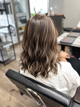 ヴィフ 大船(VIF) ハイライトカラーケアブリーチダブルカラー白髪ぼかし脱白髪染め