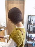 切りっぱなしボブ×オリーブグレージュ