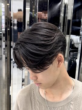 メンズヘアセンス 渋谷(MEN'S HAIR SENSE) センターパート/メンズ　パーマ/ニュアンスパーマ/カルマパーマ