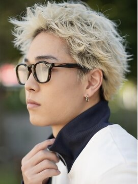 スミス 秋葉原(Smith) スパイキーショート／髪質改善／イルミナカラー