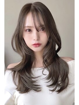 アンベリール(Embellir) 韓国　レイヤーカット　韓国ヘア