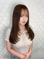 ブランシスヘアー(Bulansis Hair) アッシュカラーでレイヤーロング!