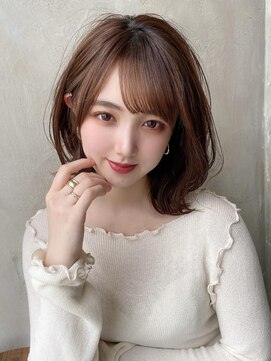 ラルユー 金山(LallYou) シースルーぱっつん前髪で結んでかわいいフェイスレイヤー