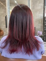 ハコ(H.A.Co) レッドカラー+レイヤーカットです。