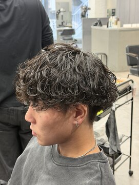 オーバルバイアピッシュ(OVARL by apish) 波巻きパーマ/強めメンズパーマ人気マッシュ