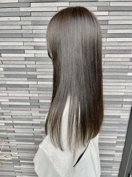 アテ(ate) 20代30代大人かわいいオリーブベージュナチュラルヘア