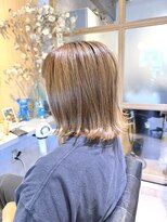 シアン 大倉山店(CYAN)&nbsp;☆ 明るめカーキベージュ×切りっぱなしボブ　☆