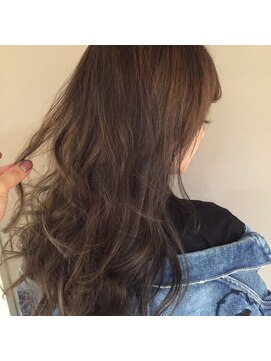 ビーヘアサロン(Beee hair salon) 【渋谷Beeehair/山森伴利】A/W NewStyle