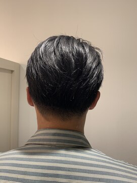 キー(KEY) 刈り上げショート