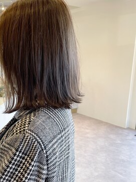 ピシェ ヘア デザイン(Piche hair design) グレージュ × 外ハネボブ